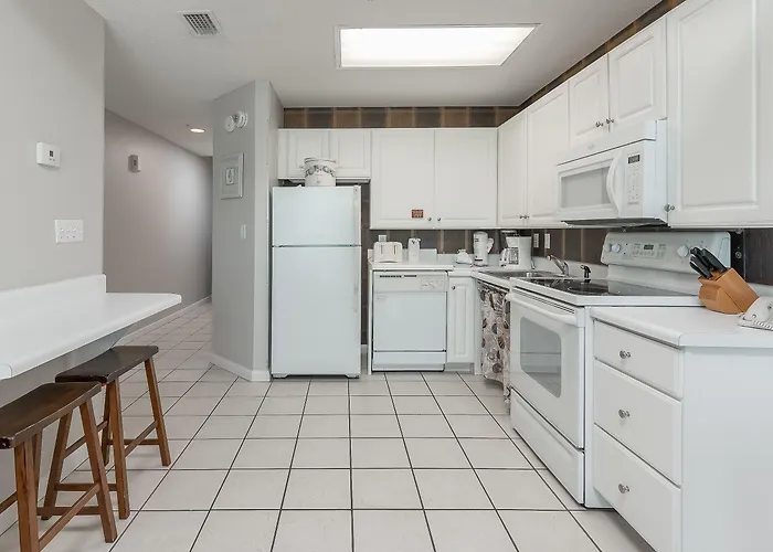 Phoenix West Apartment *